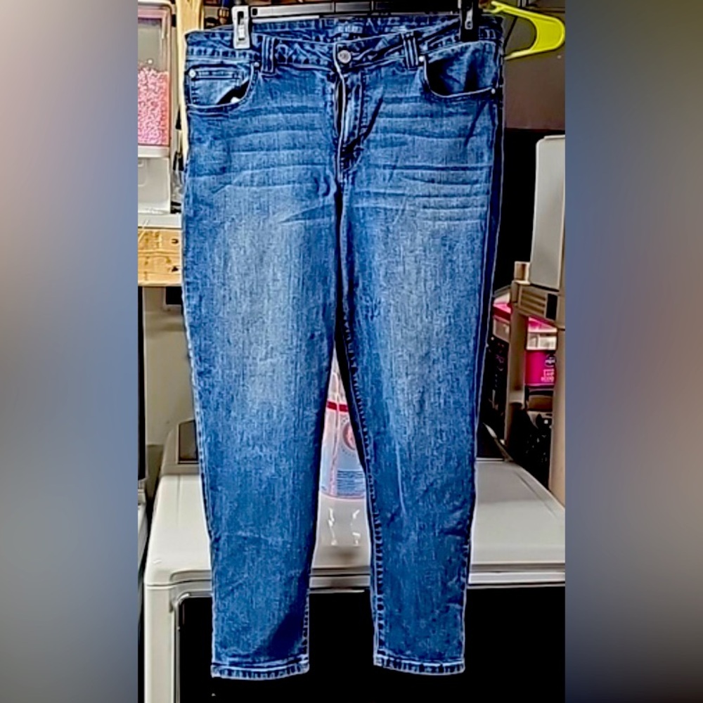 Revery jeans size 16